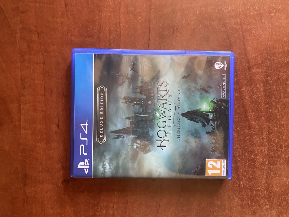Hogwarts Legacy Deluxe Edition PS4