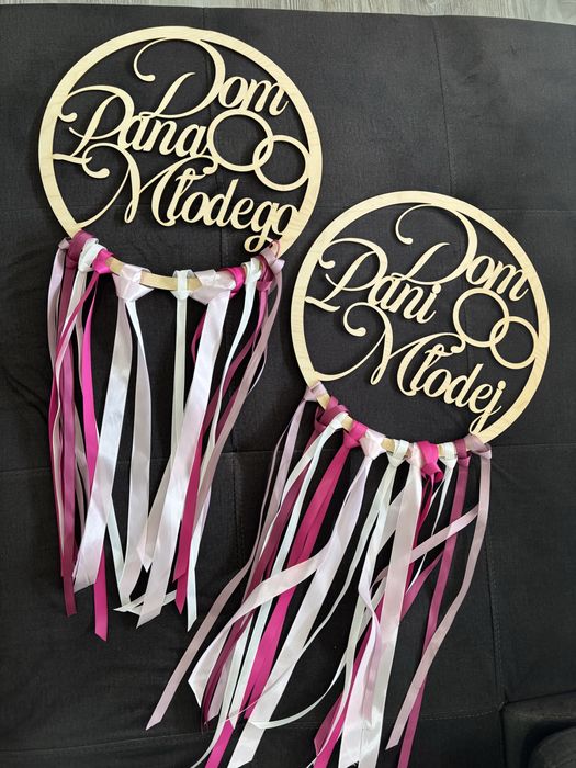 Koło Dom Panny Młodej i Dom Pana Młodego