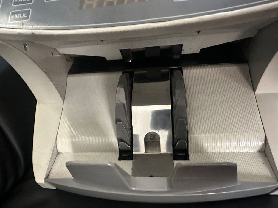 Лічильник банкнот PRO 87U | Повністю справний | Не збивається