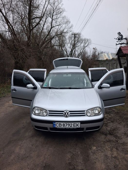Продам Volkswagen Golf 4 1.4 16 V