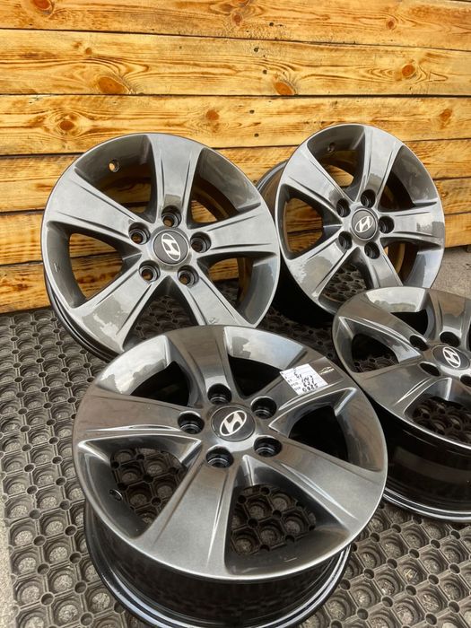 Диски легкосплавні оригінал 5/114.3 R15