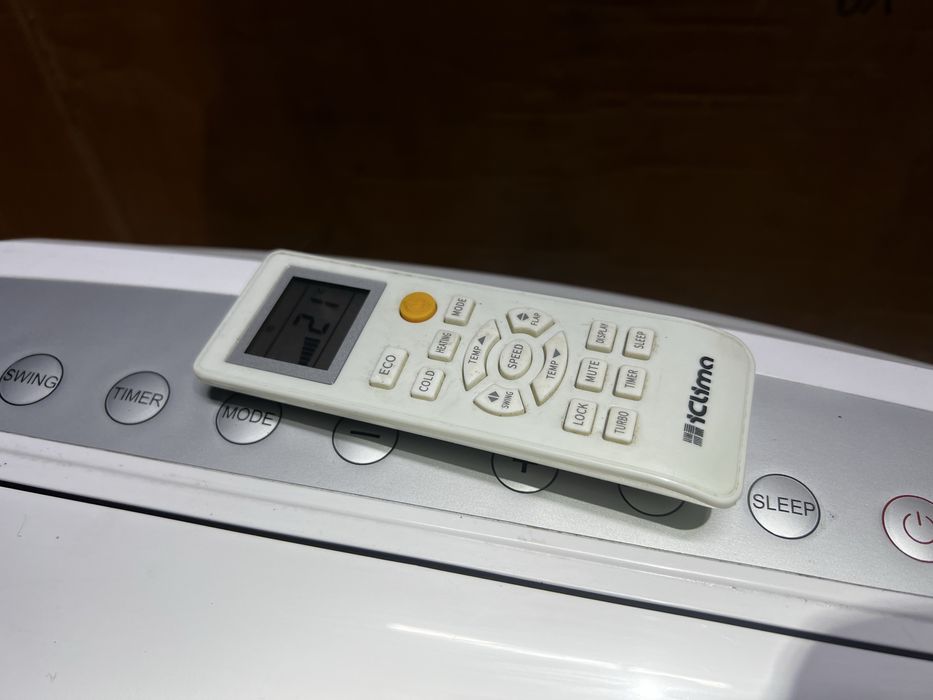 Мобільний напольний кондиціонер