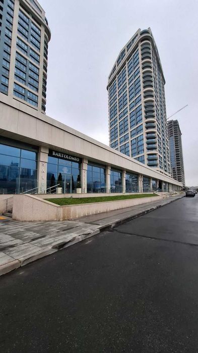 Продам видовую  квартиру  85 м2  ЖК Bartolomeo  после строителей