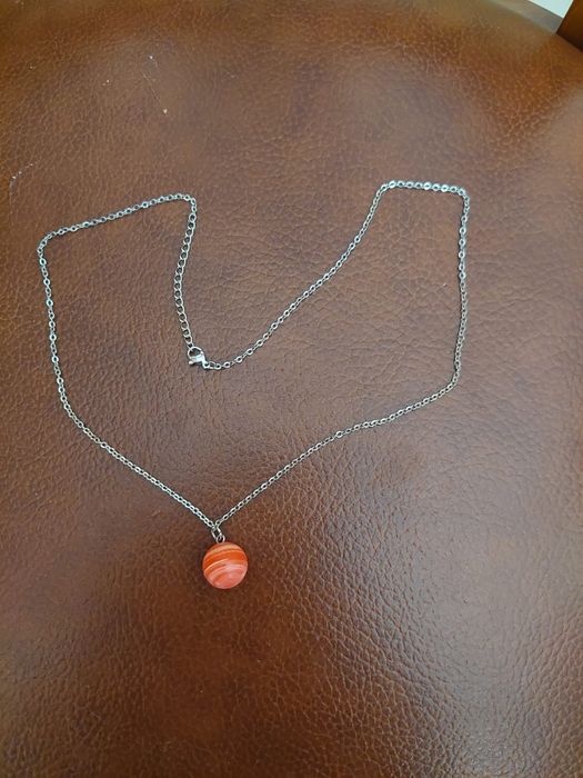 Colares diversos (Cristais e planetas)