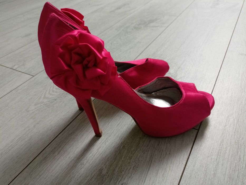 Buty damskie rozmiar (9)  40