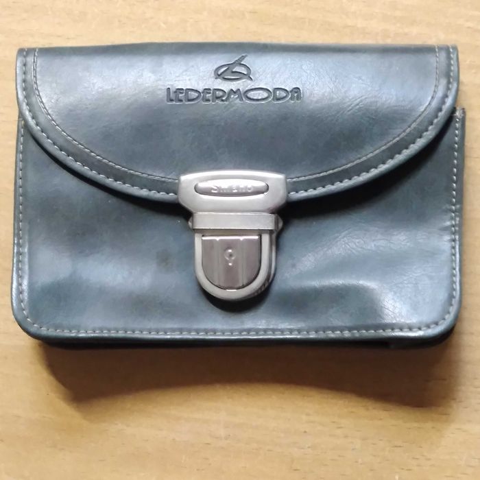 Firmowa Saszetka męska zakładana na pasek / Polecam