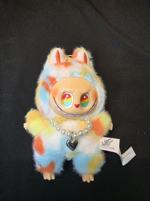 Labubu novo e original