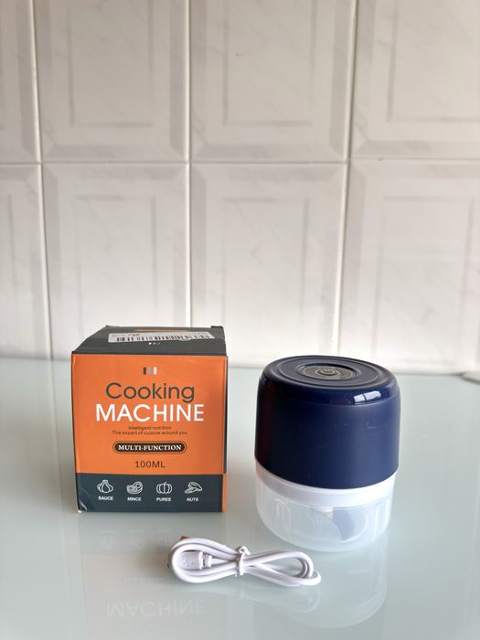 Triturador/Processador de alimentos, automático