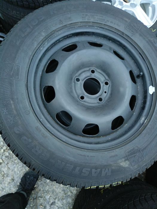 Koła zimowe Dacia duster 215/65/16 semperit 5x114,3
