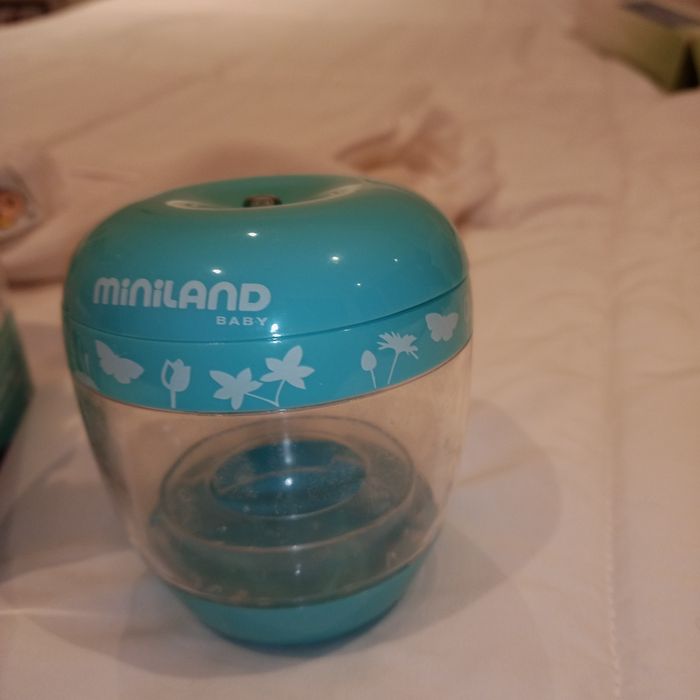 Esterilizador chupetas UV portátil  miniland