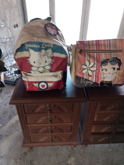 Restos de coleção de criança originais