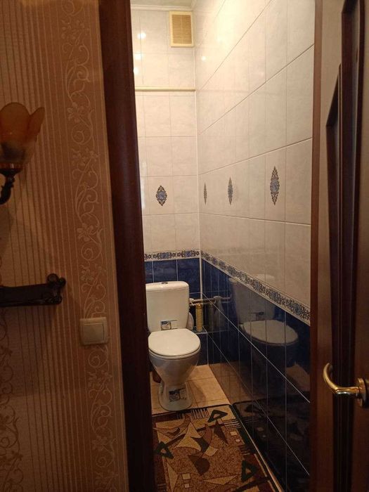 Уютная квартира в зелёном районе на Восточном. Кирпичный тёплый дом