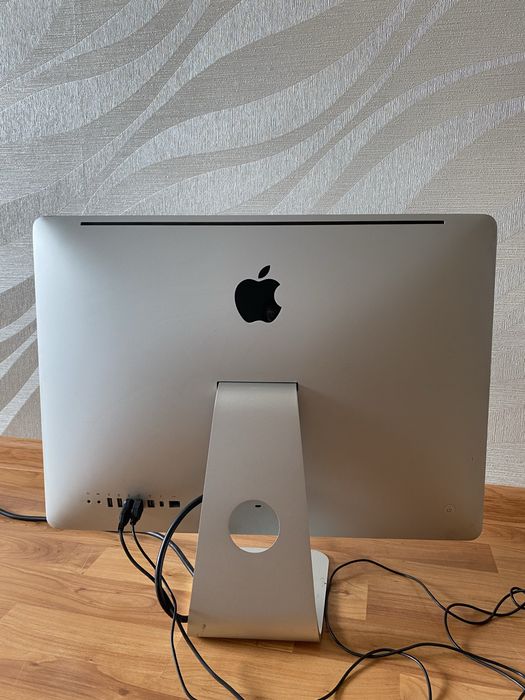 Продам Apple imac 2012