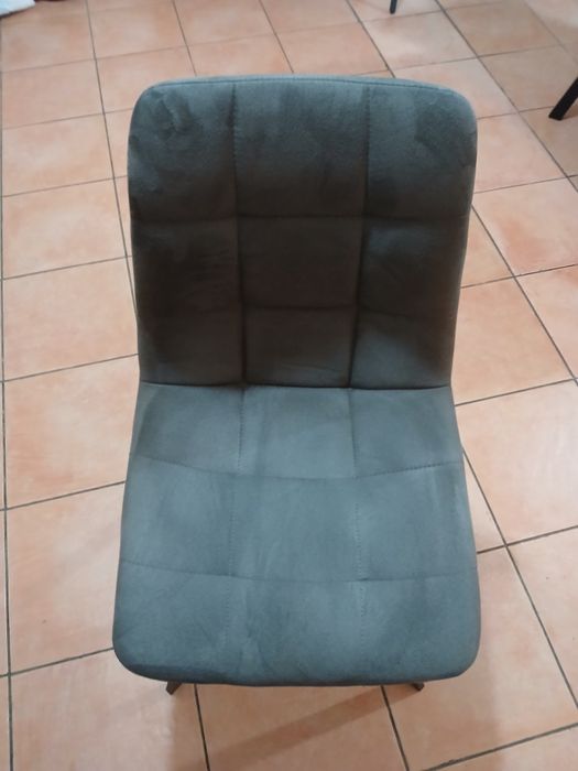 6 cadeiras loja casa