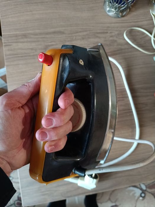 Праска утюг робочий