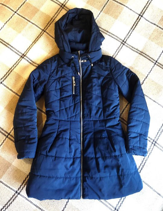 Недорого Деми куртка размер XS