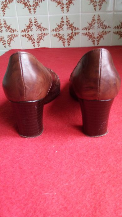 Buty czółenka brąz r.39 26cm skórzane stan dobry+ okazja