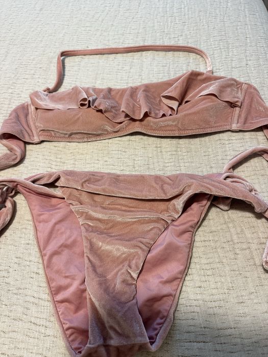 Vendo varios bikinis- 10 euros cada um