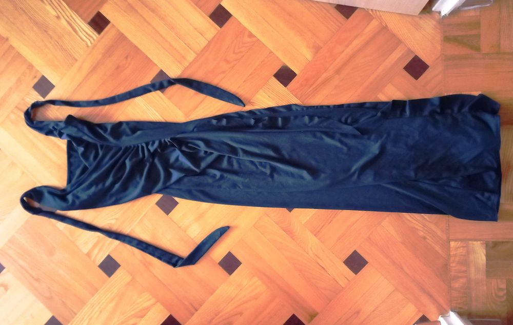 Sukienka czarna, rozmiar 36 - S - nowa bez metki