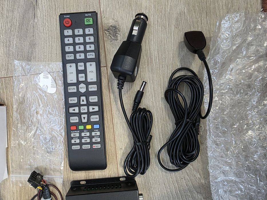 Tuner cyfrowy tv dvb T2 H.265 HEVC hdmi do samochodu dekoder 12V
