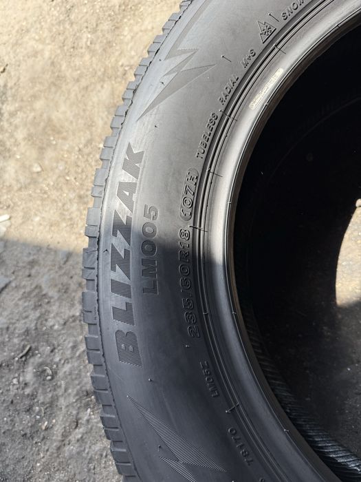 235/60 R18 Bridgestone Blizzak LM005 /зима/2шт./2024рік/