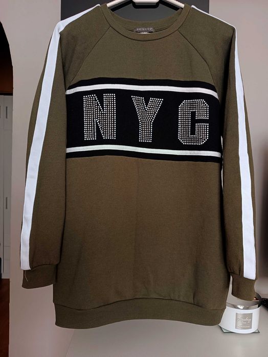 Ciemno zielona bluza delikatnie ocieplana Primark NYC