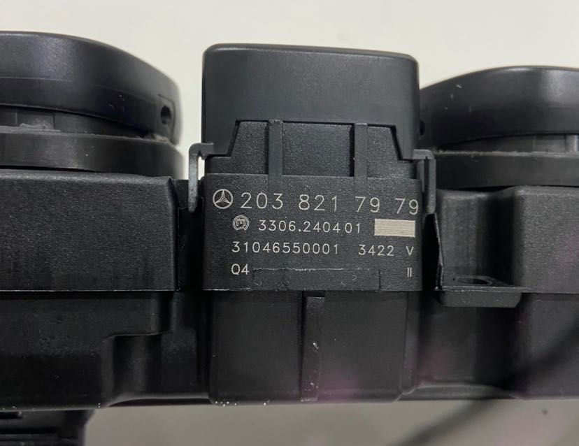 Botões de painel consola central Mercedes W209