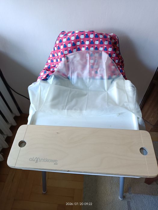 Staleczek do karmienia IKEA