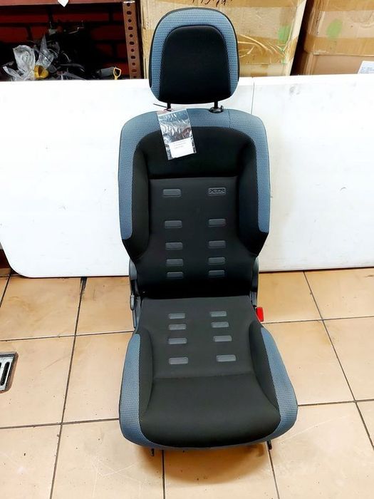 BERLINGO PARTNER II III XTR FOTEL PRAWY TYŁ TYLNY