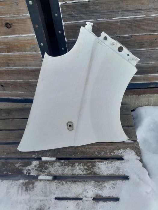 Праве крило опель віваро рено трафік нісан прімастар