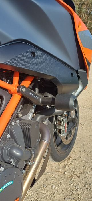 KTM 1290 Super Duke GT