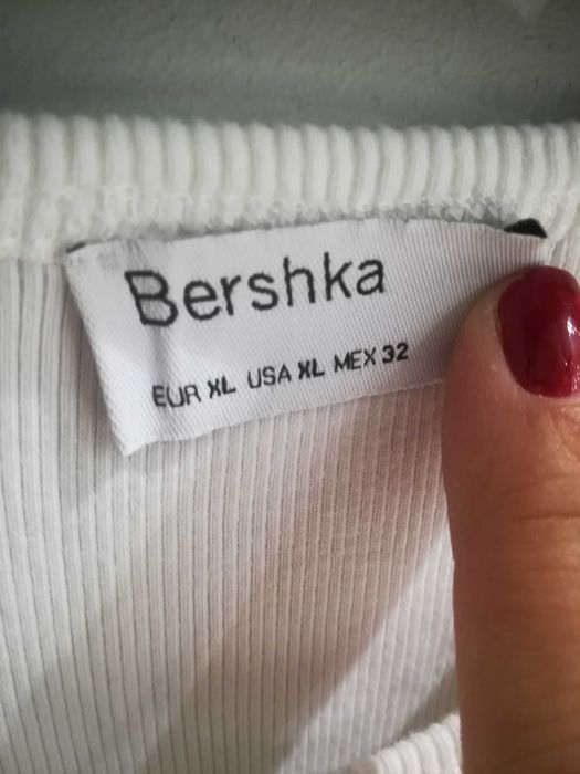 T SHIRT Bawełna Bershka