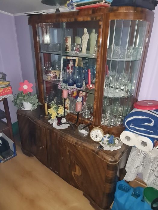 Witryna i szafa z lat 70 tych, stare meble