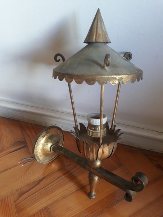 Candeeiro Antigo de Parede