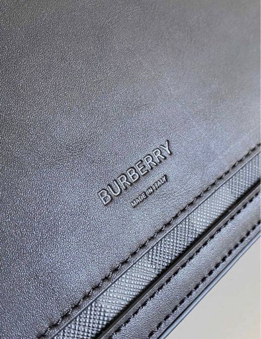 Burberry Alfred Small сумка мессенджер чорна loro louis чоловіча