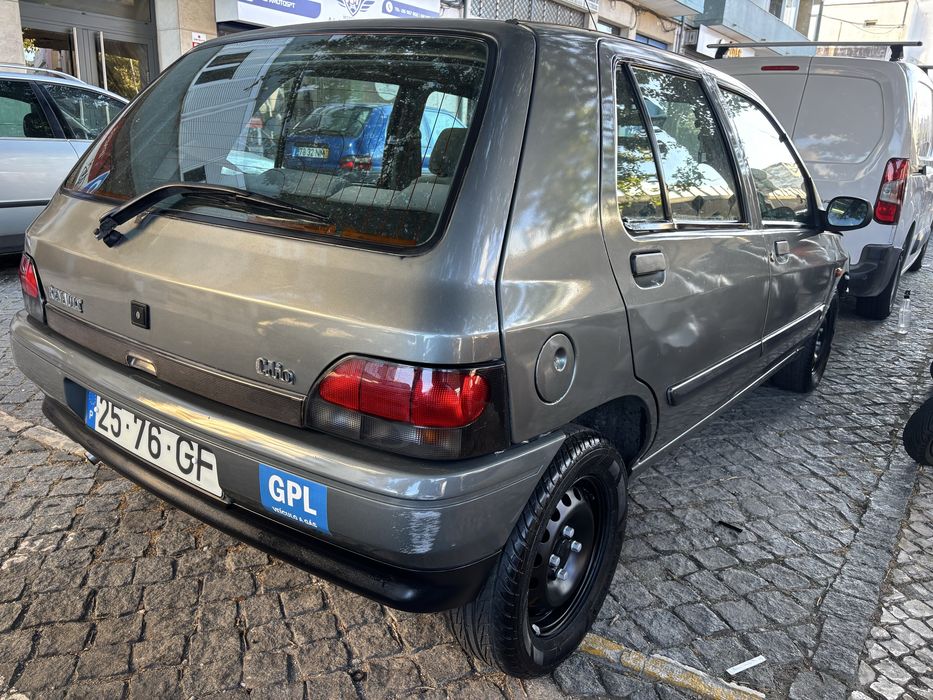 Renault Clio RT 1.2 1996 GPL foto 3