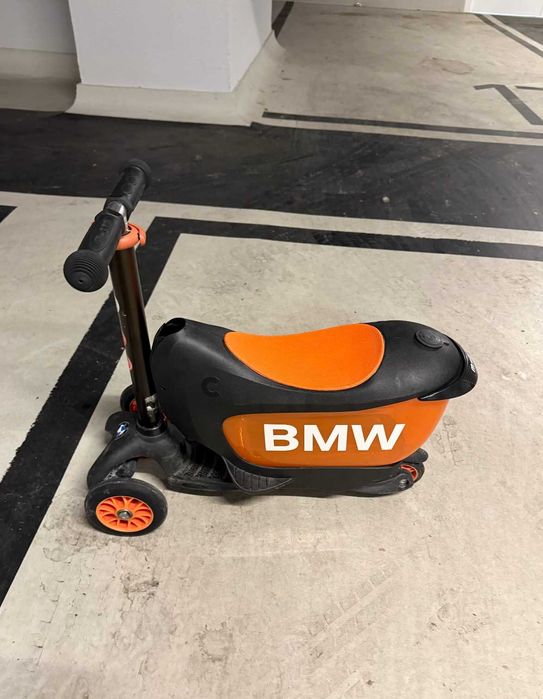 Trotinete BMW Micro Mini2Go 2em1 - assento + caixa - completa