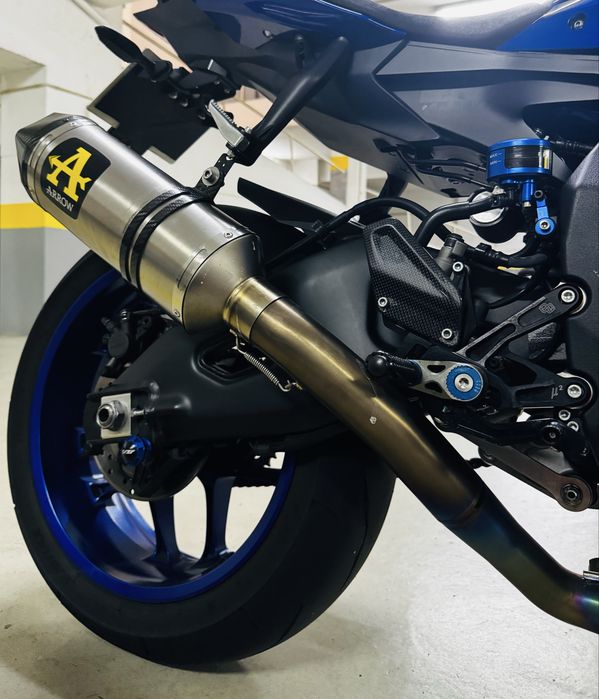 Yamaha R1(último modelo2024)