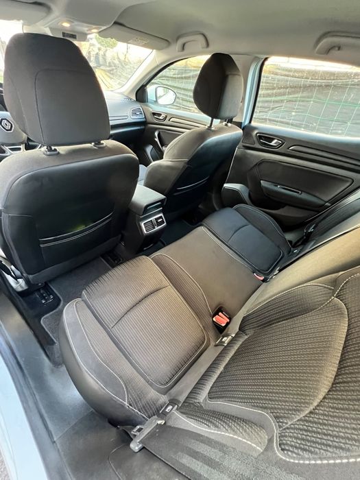 Renault Mégane — fotografia 8