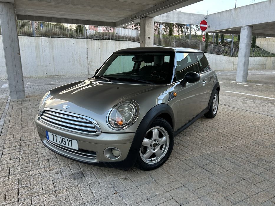 Mini Cooper 1.6 impecável 1 Só Dono