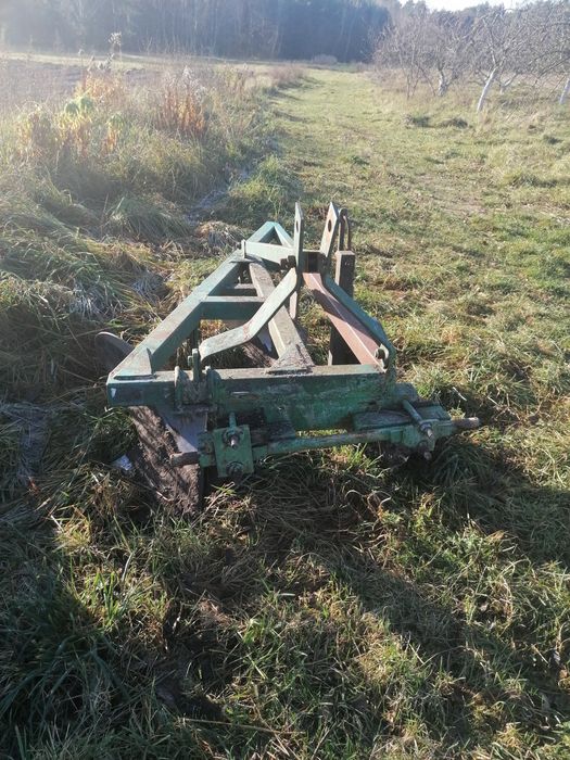 Продам плуг до трахтора