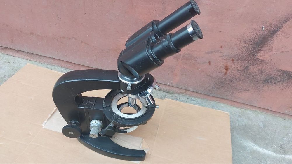 Продам микроскоп МБИ-3 лабораторный, исследовательский, биологический