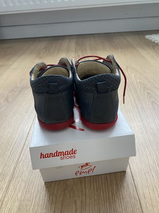 Buty emel r. 25 dl.wkladki 15,5cm