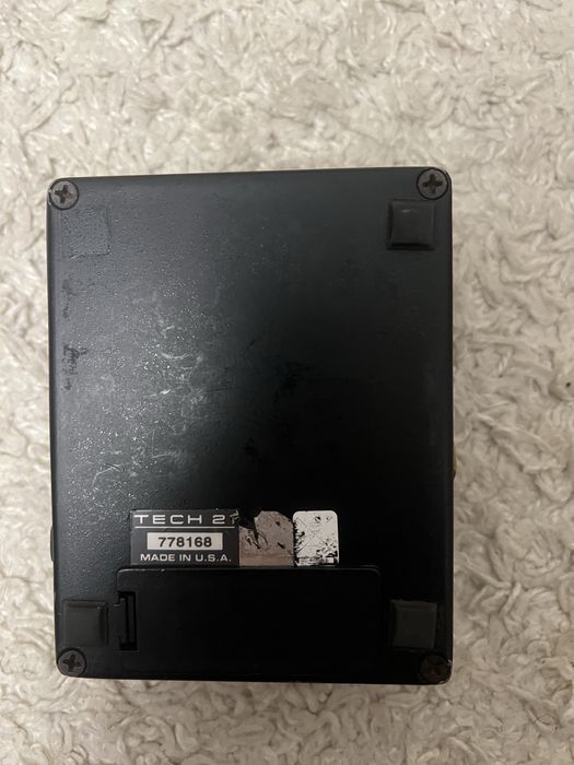 Tech21 British і Tech21 Boost D.L.A