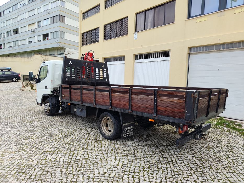 Mitsubishi Canter Fuso Ligeiro