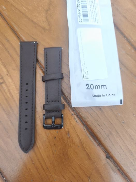 Bracelete em pele para smartwatch 20mm