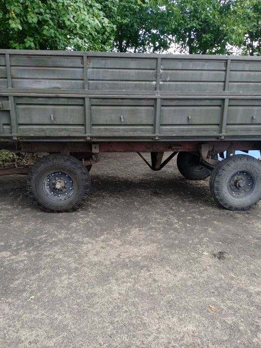 Прицеп тракторный прицеп ПТС-4 .