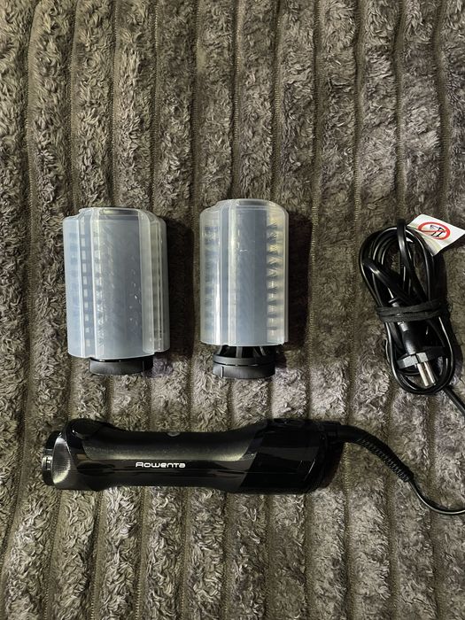 Фен-щітка Rowenta Renewal Brush Activ UB9520FO
