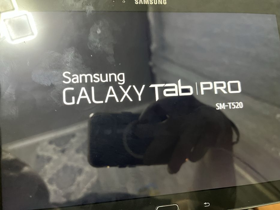 Продам планшет на запчасть или востановление