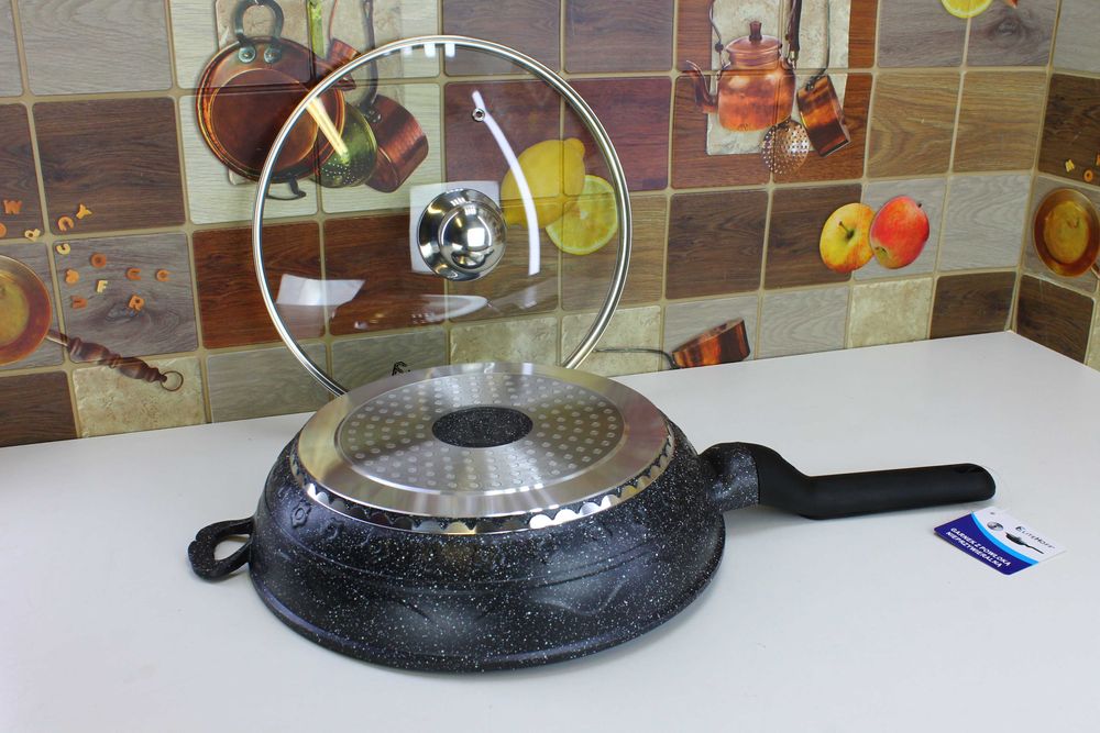 Solidna Głęboka Patelnia 28cm z pokrywą EliteHoff E7024 czarna